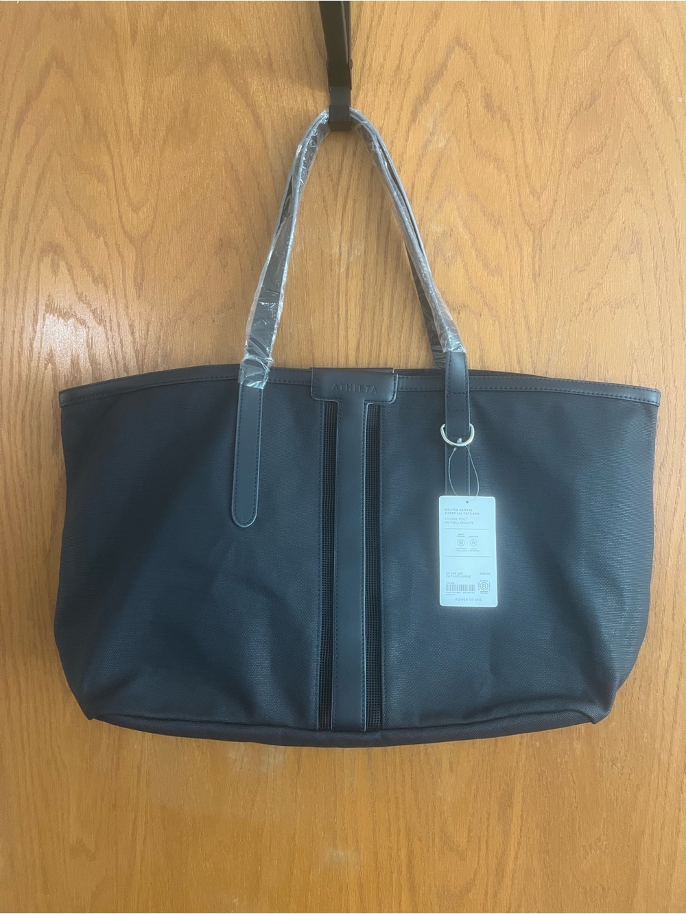 Athleta Coated Canvas Carry All Tote
Color: Eclipse/Slate